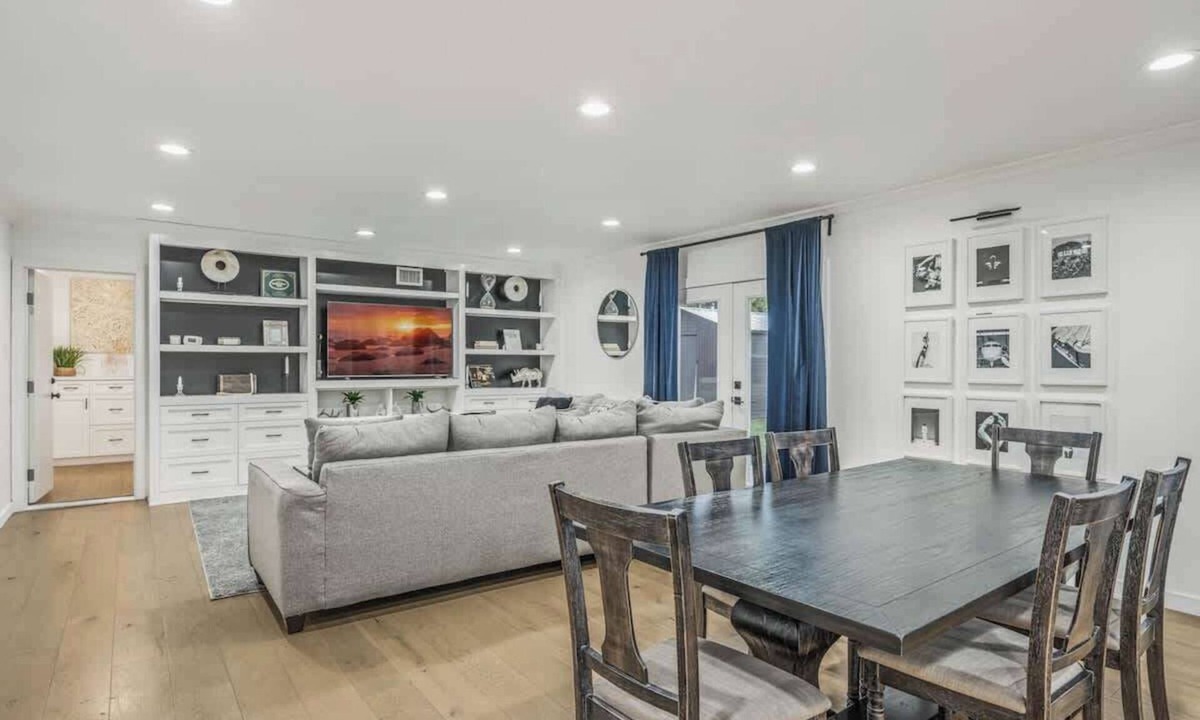 Northridge House | 132 Stunning Spacious Entire home pool/spa/EV Plug
