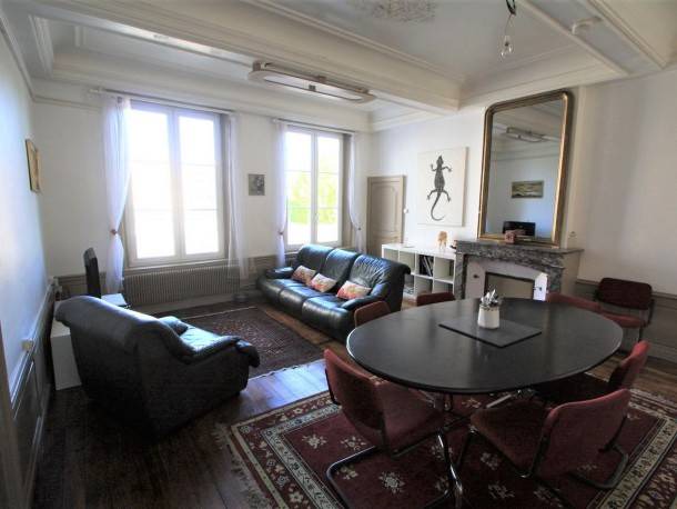 Toul Apartment | 135 m² Apartment ∙ 3 bedrooms ∙ 7 guests