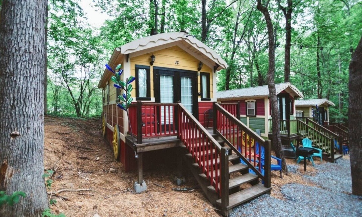 Sevierville House | #14 Hester - Gypsy Cottage