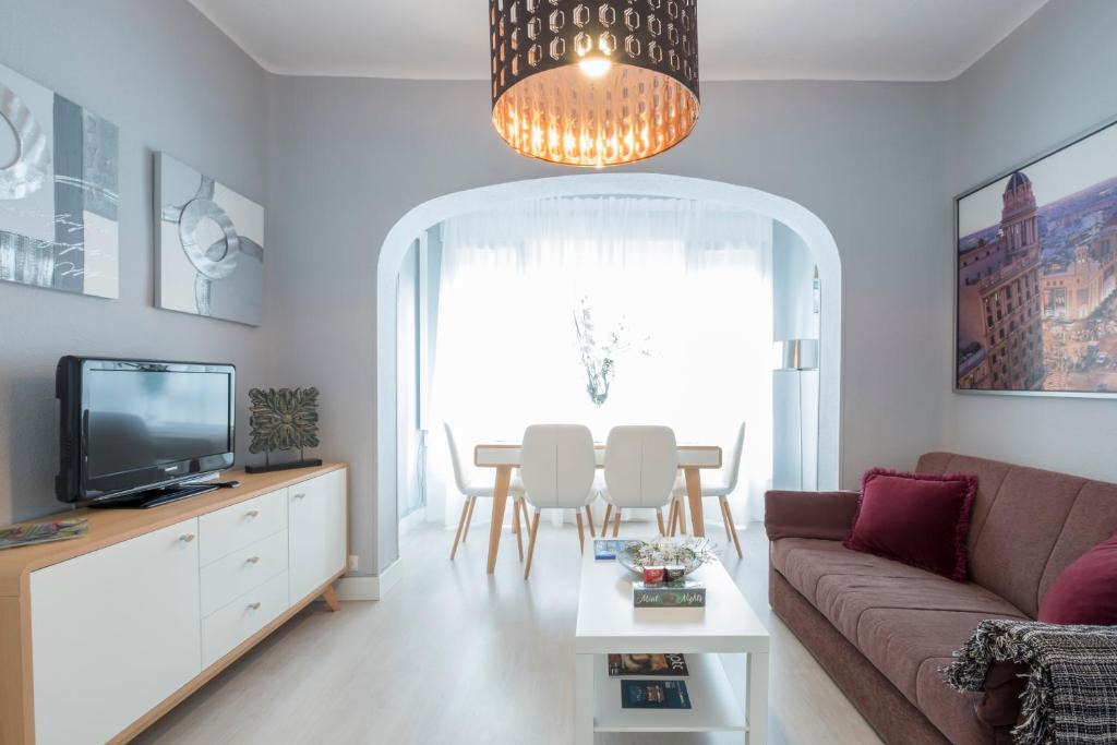 Moscardo Apartment | 14 Mirasierras