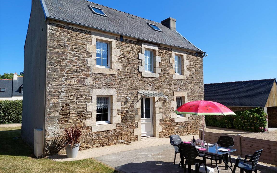 Plouenan House | 140 m² House ∙ 3 bedrooms ∙ 4 guests