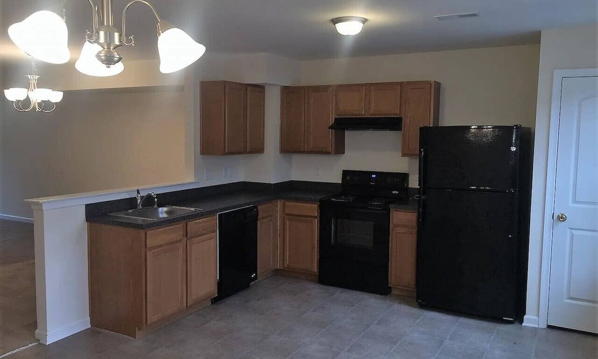 Pottstown House | 141 S Charlotte St, Pottstown