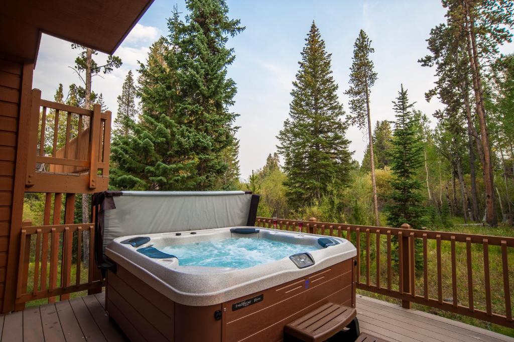 Park Forest Estates House | 143 Park Forest