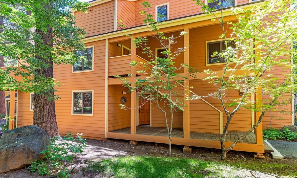 Incline Village Condo | 144 Village Blvd. #39