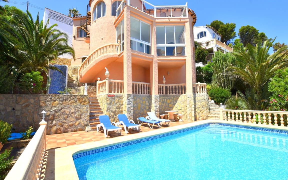 Cap de la Nau Ski Chalet | 146 m² Chalet ∙ 3 bedrooms ∙ 6 guests