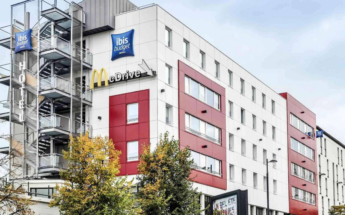 Vanves Hotel | 15 m² Hotel ∙ 127 guests