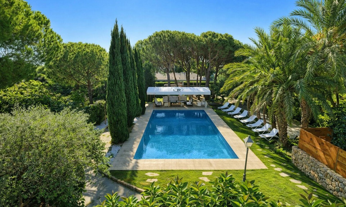 Sitges Villa | 15 min./car from Sitges – Villa El Ranch – 10-min. walk to beach. XXL Jacuzzi