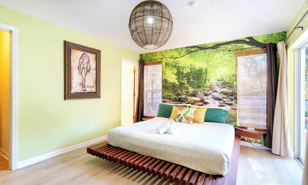 Seasons House | 15 Mins to Disney Tarzan’s VR Jungle & Pirate Retreat