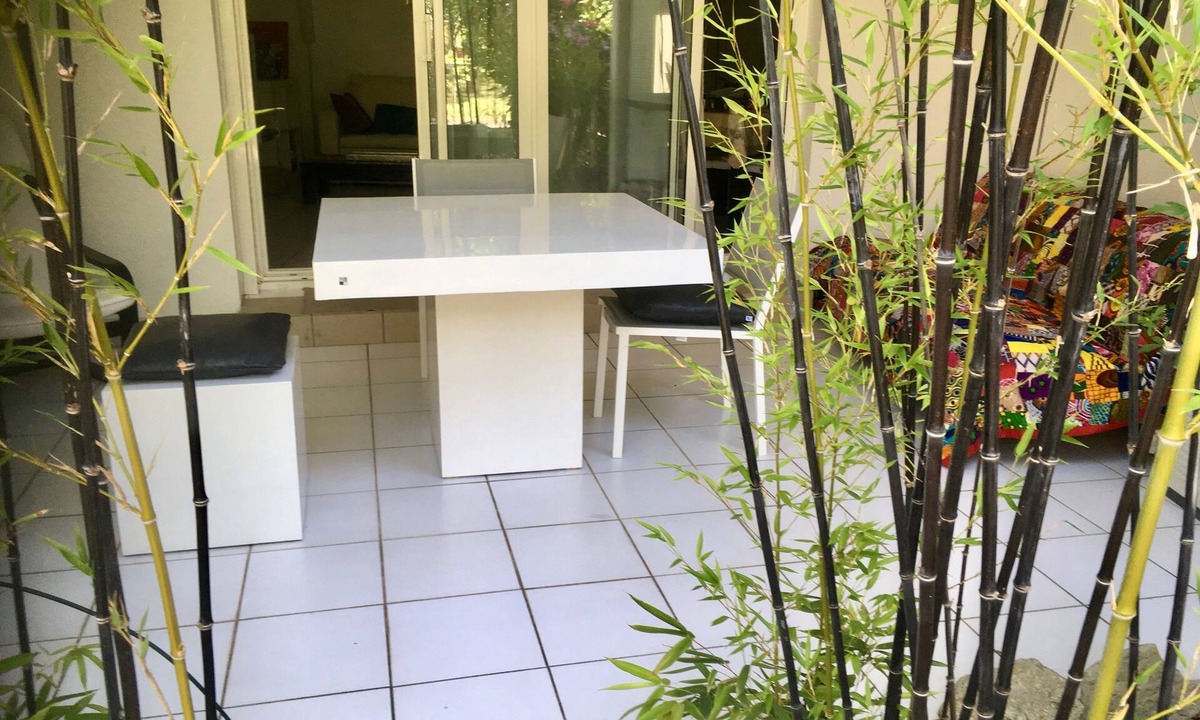 Alco Apartment | 15 mn on tramway to town center, apartment set in a large olive grove