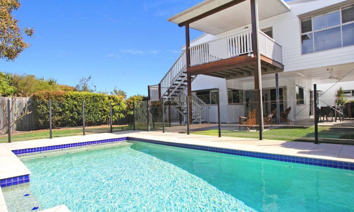 Mount Coolum House | 15 Wave Crescent, Mount Coolum