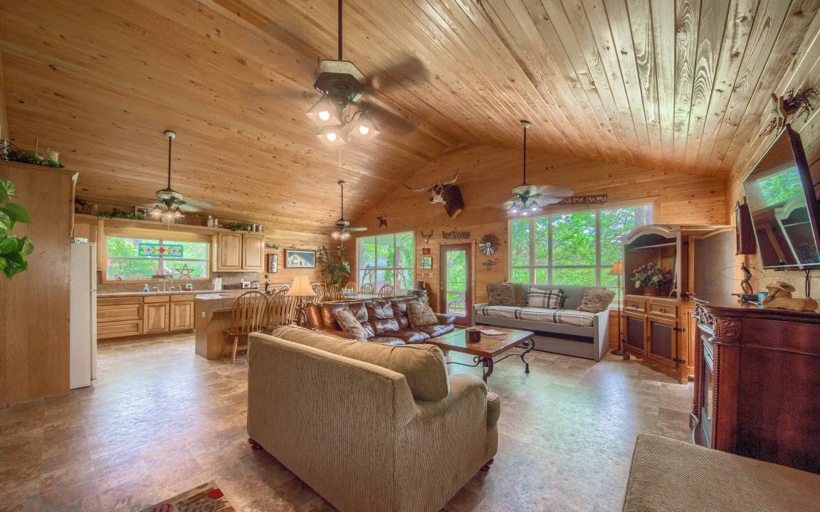 New Braunfels House | 158 m² House ∙ 3 bedrooms ∙ 14 guests