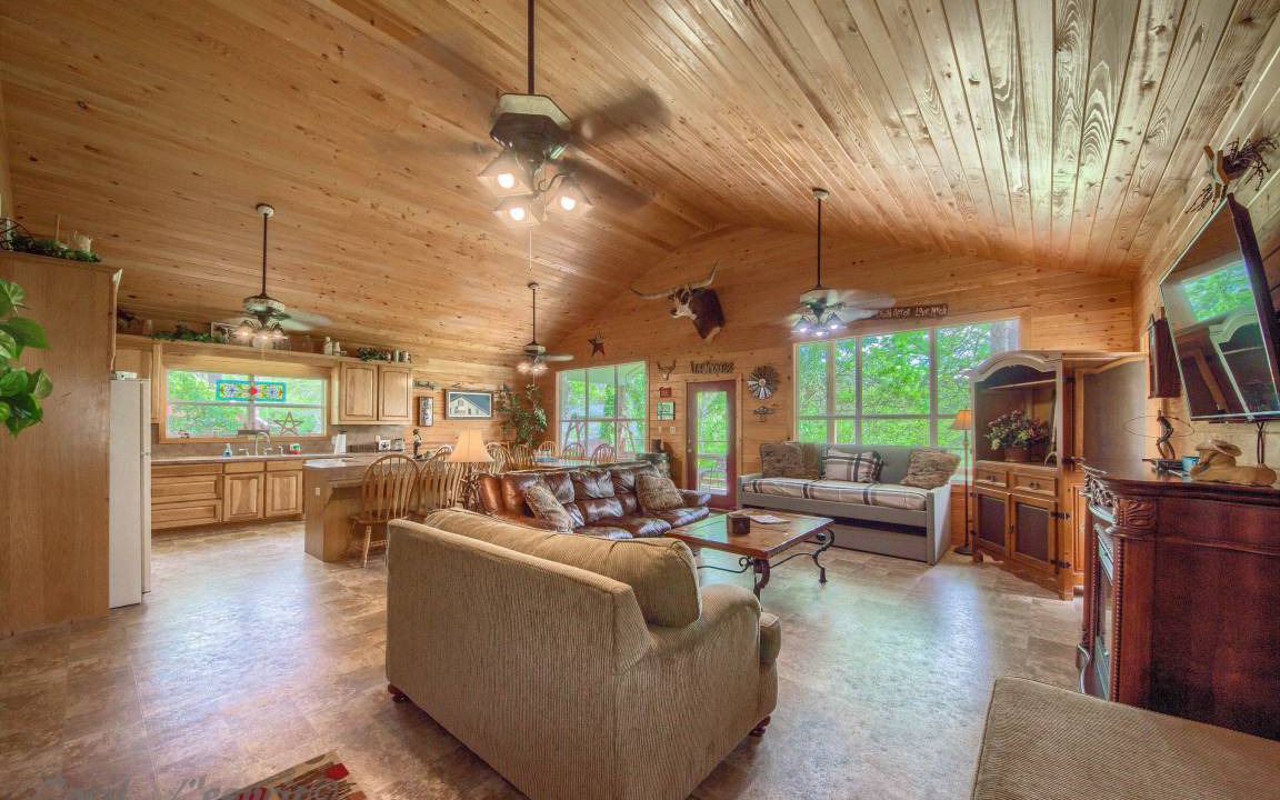 New Braunfels House | 158 m² House ∙ 3 bedrooms ∙ 14 guests