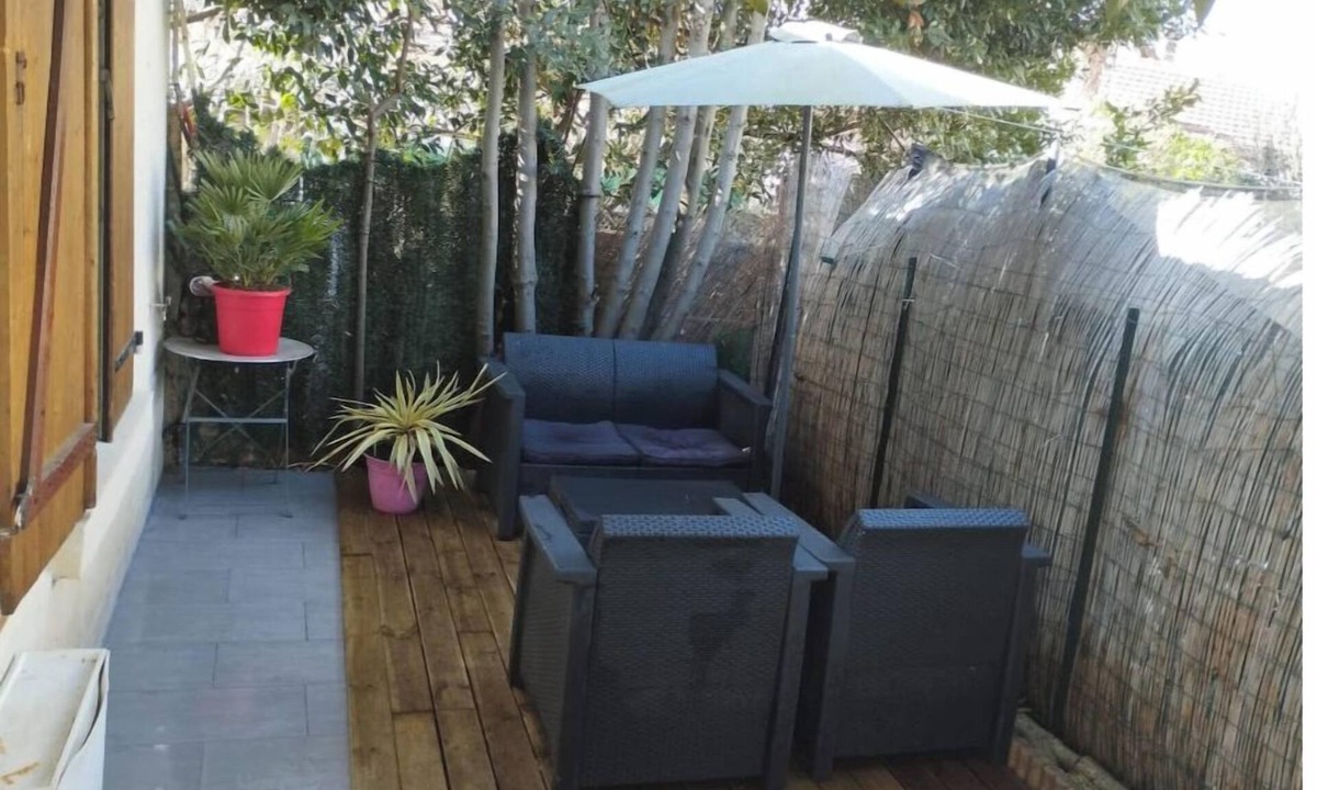 Drancy House | 15m2 outbuilding 900m from RER B Drancy