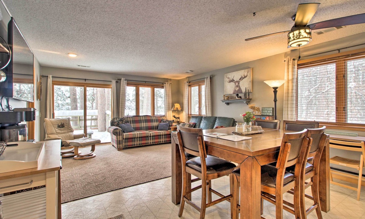 Pequot Lakes Cottage | 16 Mi to Mount Ski Gull: Pequot Lakes Cabin