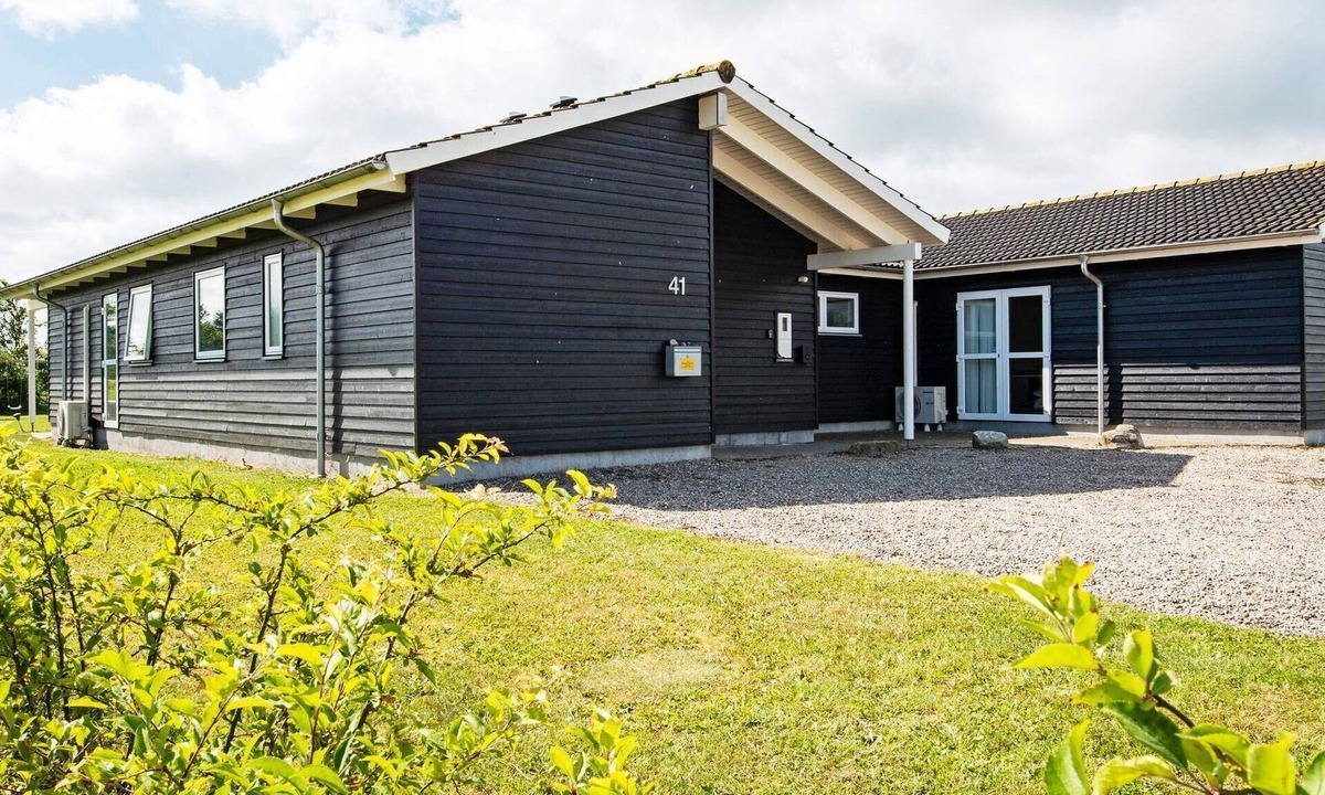 Ansager House | 16 person holiday home in Ansager