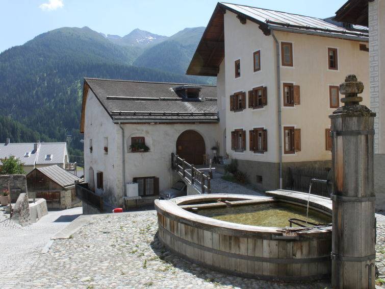 Ardez Apartment | 160 m² Apartment ∙ 4 bedrooms ∙ 10 guests