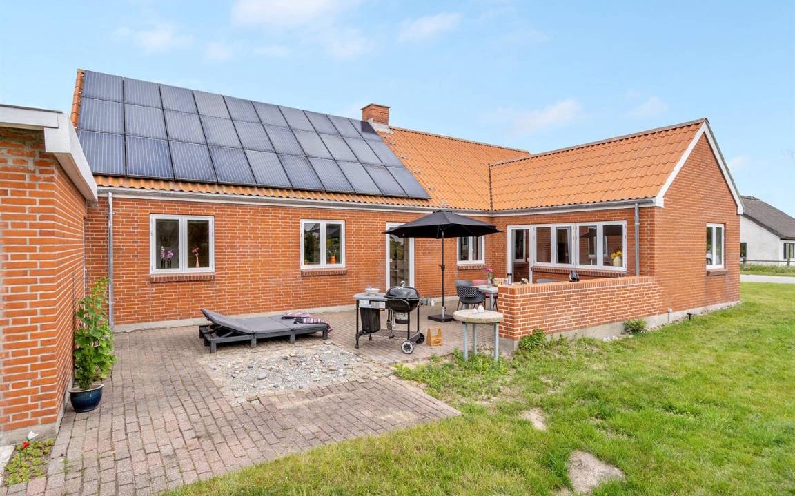 Lild Strand House | 160 m² House ∙ 4 bedrooms ∙ 8 guests