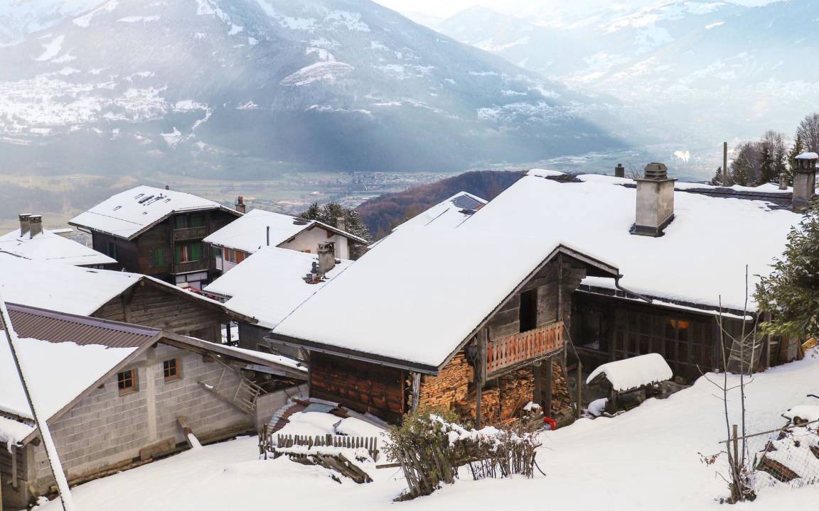 Les Posses-sur-Bex Villa | 160 m² Villa ∙ 1 bedroom ∙ 11 guests