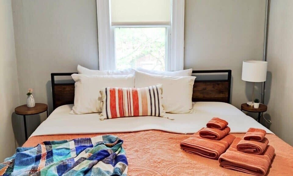 Center City Apartment | 1601 Lombard