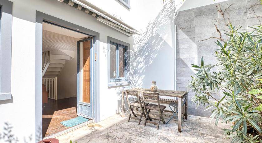 Silly-Gallieni House | 165 m² House ∙ 1 bedroom ∙ 6 guests