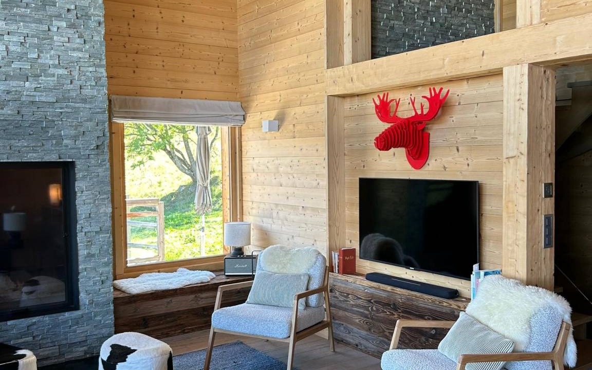 Vex Ski Chalet | 166 m² Chalet ∙ 4 bedrooms ∙ 10 guests