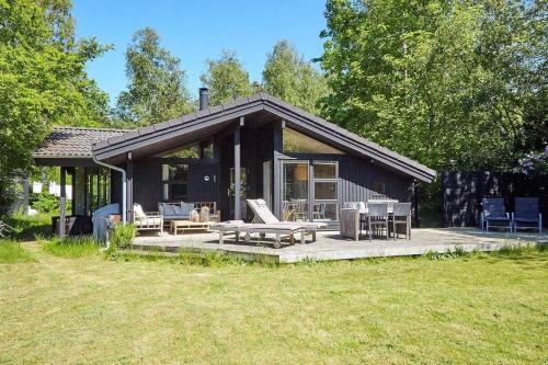 Ordrup House | 16663-Farevejle-Logager-17