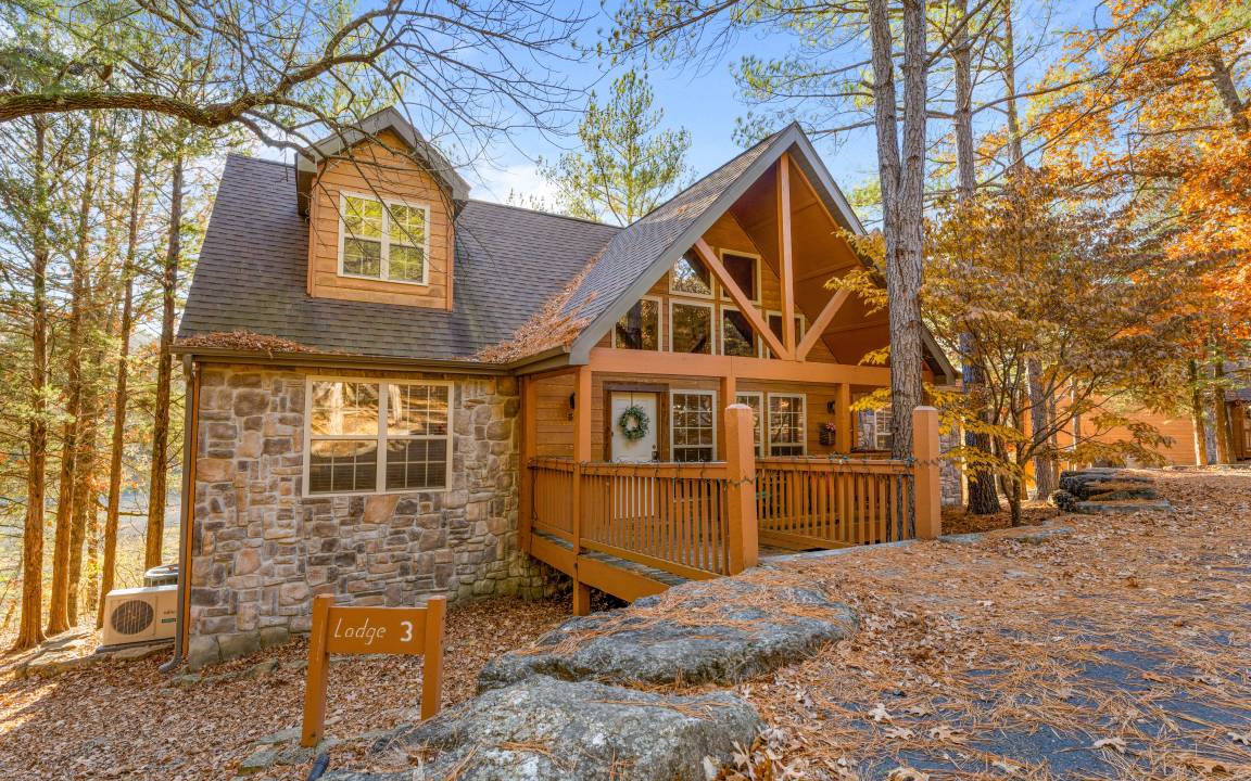 Branson West Cabin | 168 m² Lodge ∙ 4 bedrooms ∙ 12 guests