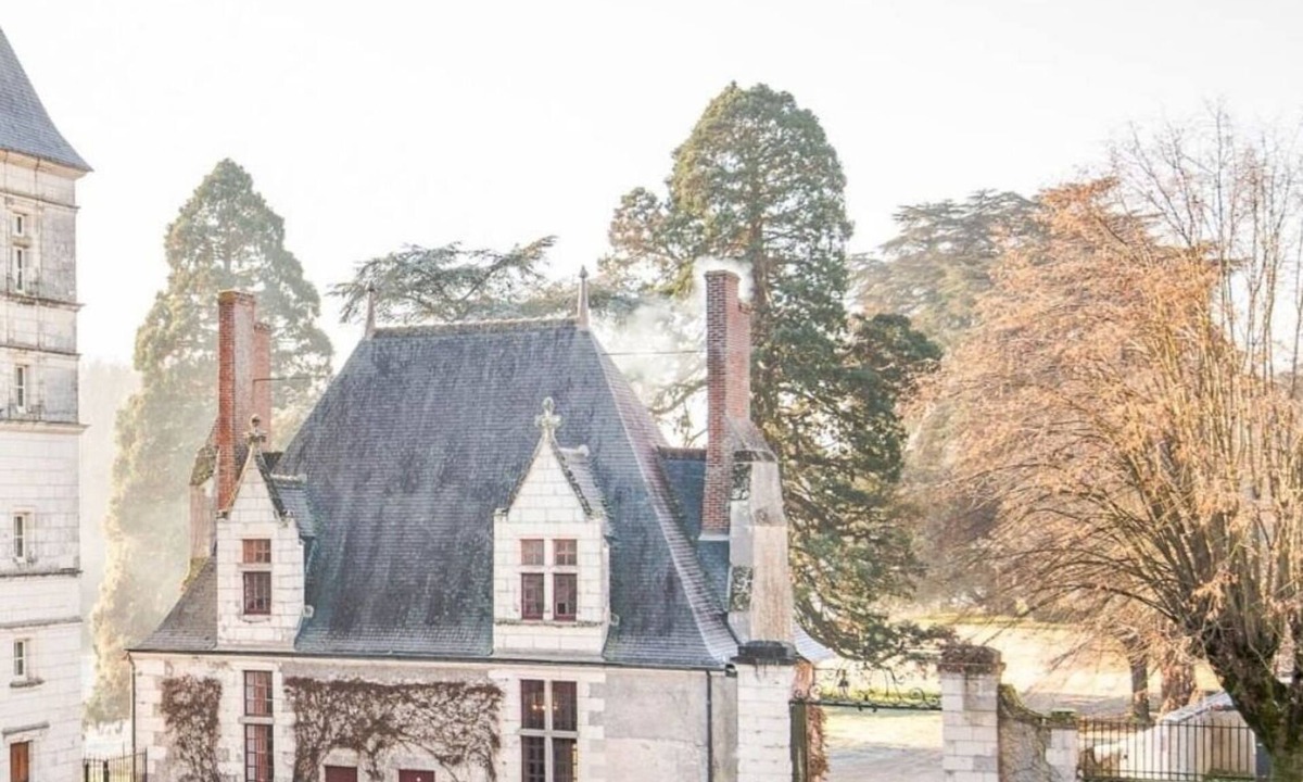 Athee-sur-Cher House | 16th century hunting lodge - Château de Nitray