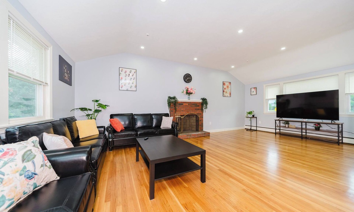 Randolph House | 17 - 4BR Randolph - Cozy Single House