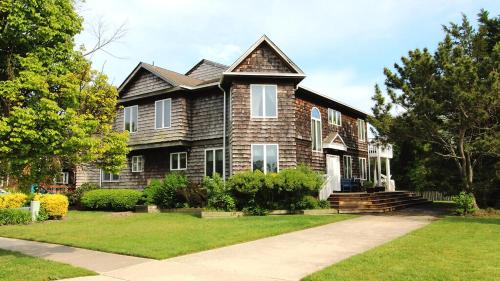 Admiral Estates House | 1710 Maryland Avenue