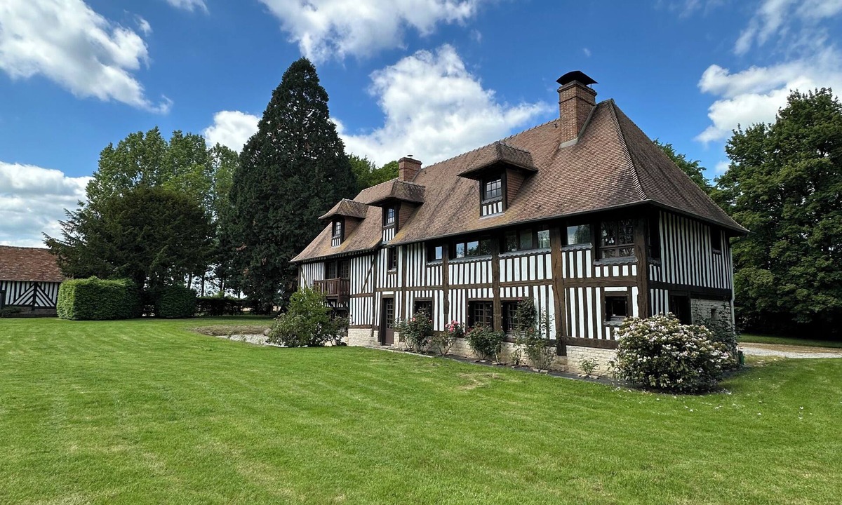 Saint-Germain-de-Livet House | 17th-Century Norman Manor Estate | Private Park & Orchard | Normandy