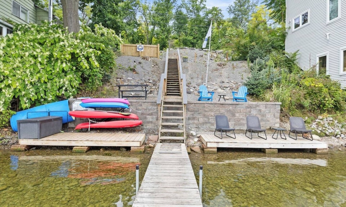 Geneseo RV Rental | 18 Guest Camp |Conesus Lakefront | Event Friendly