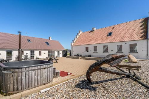 Oddesund Syd House | 18-Person Holiday Home With Views Of The Fjord And Lots Of Facilities