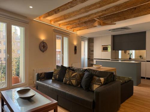 Zaragoza Old Town Apartment | 18 Torres - Vistas al Pilar