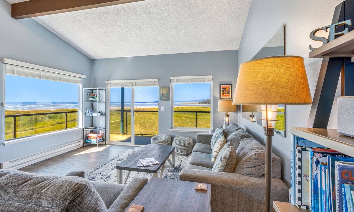 Moclips Condo | 180 Degree Pacific Ocean & Moclips River Views