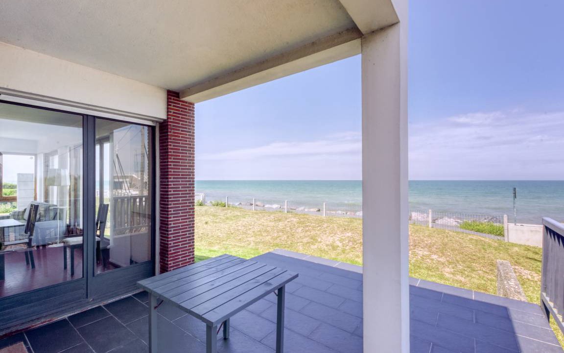 Ver-sur-Mer House | 180 m² House ∙ 6 bedrooms ∙ 12 guests
