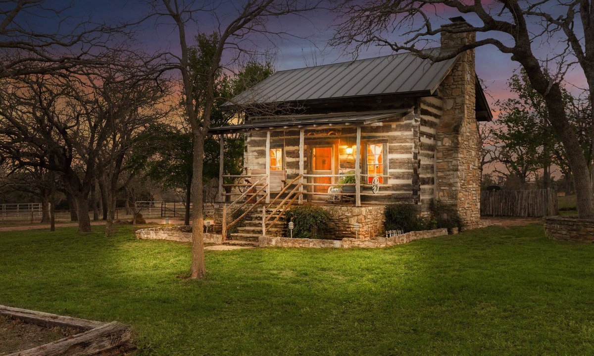 Fredericksburg Other | 1800's Historic Log Cabin
