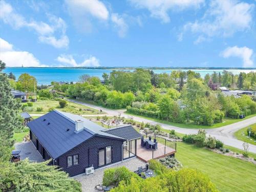 Holbaek House | 18010-Holbaek-Hojasen-2