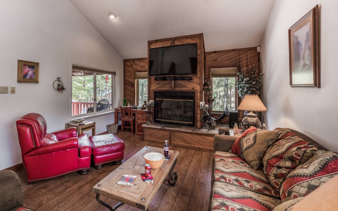 Ruidoso Cabin | 183 m² Cabin ∙ 2 bedrooms ∙ 6 guests