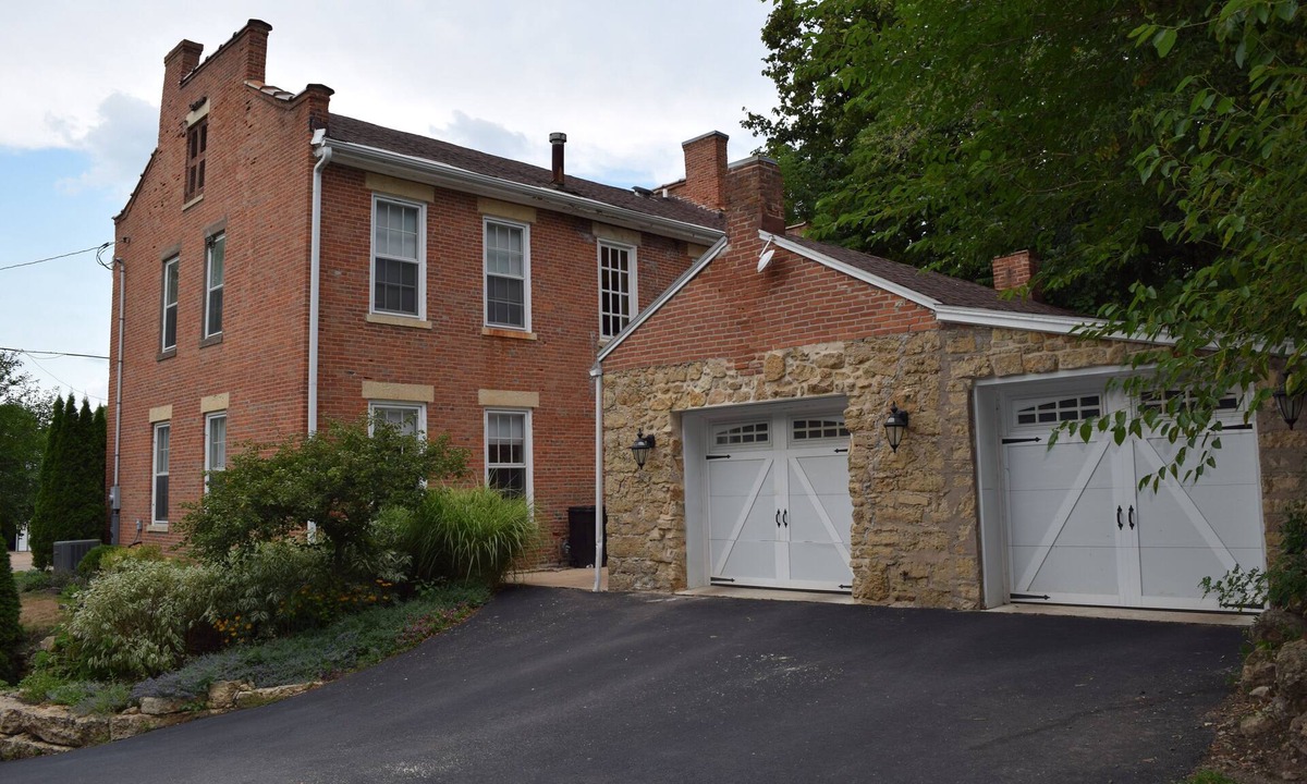 Galena House | 1842 Bavarian Brew House
