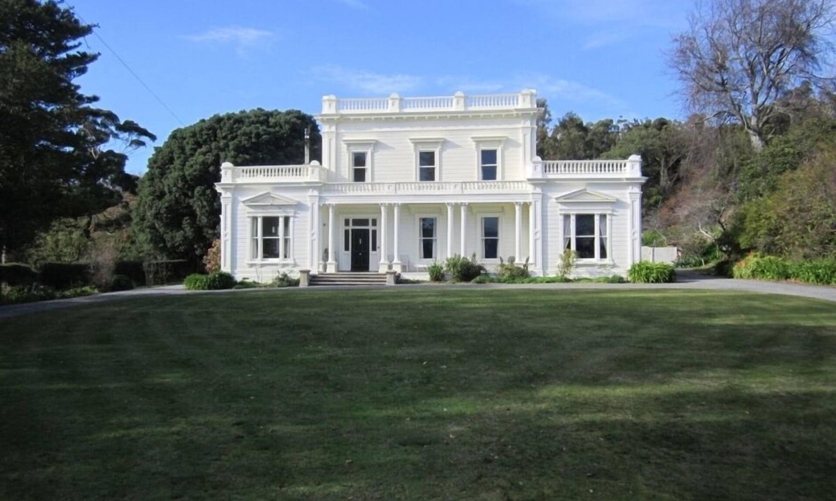 Whangaimoana House | 1876 Heritage homestead