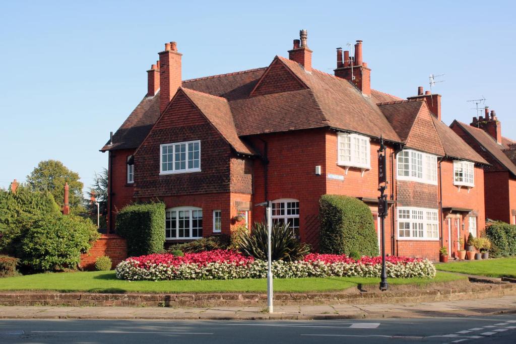 Port Sunlight House | 1880s Soap Worker's Cottage, Port Sunlight
