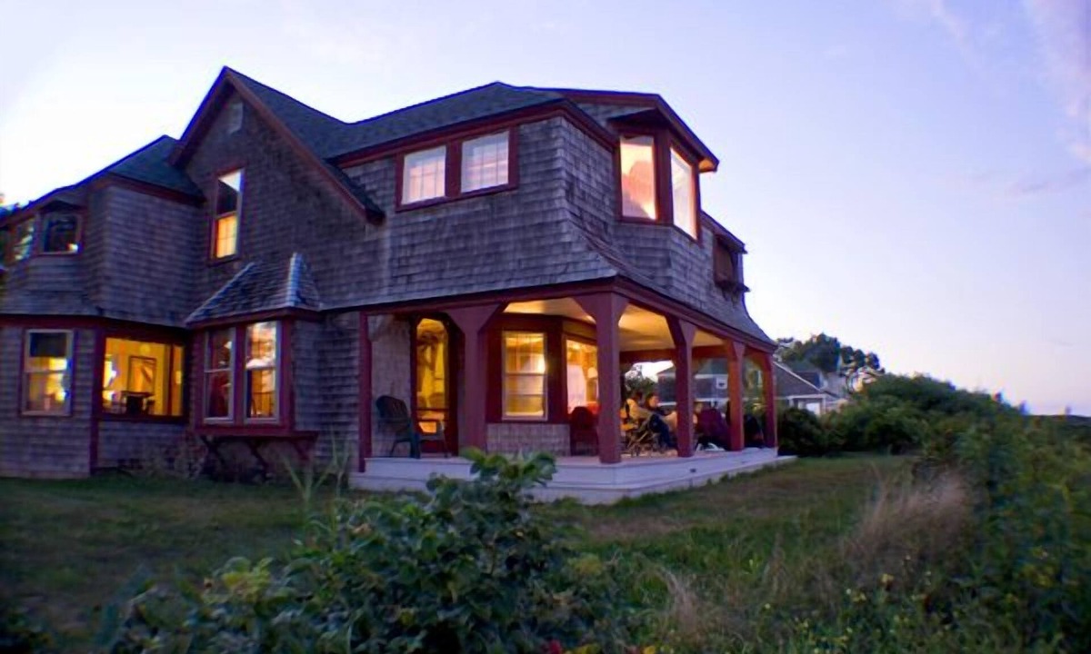 Bailey Island Cottage | 1890 Summer Cottage on an Ocean Bluff
