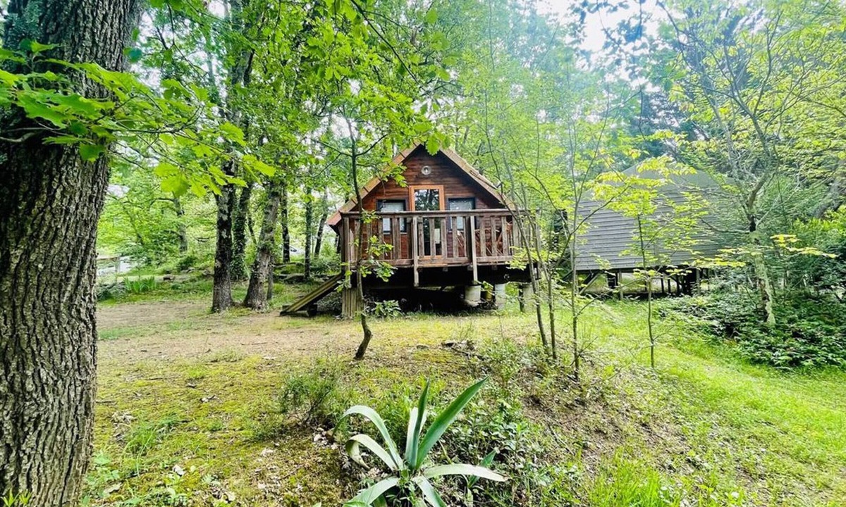 Camon Ski Chalet | 18m² Chalet, Raised Terrace, 4 People