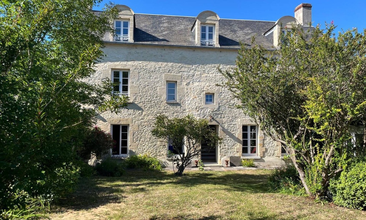 Bernieres-sur-Mer House | 18th Century cosy & comfortable house - 300m from the beach