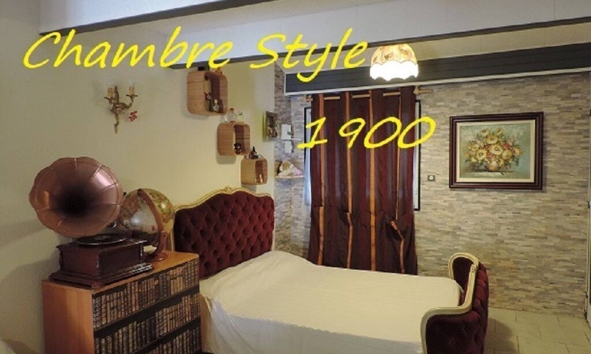 Saint-Chef House | 1900 Style Room