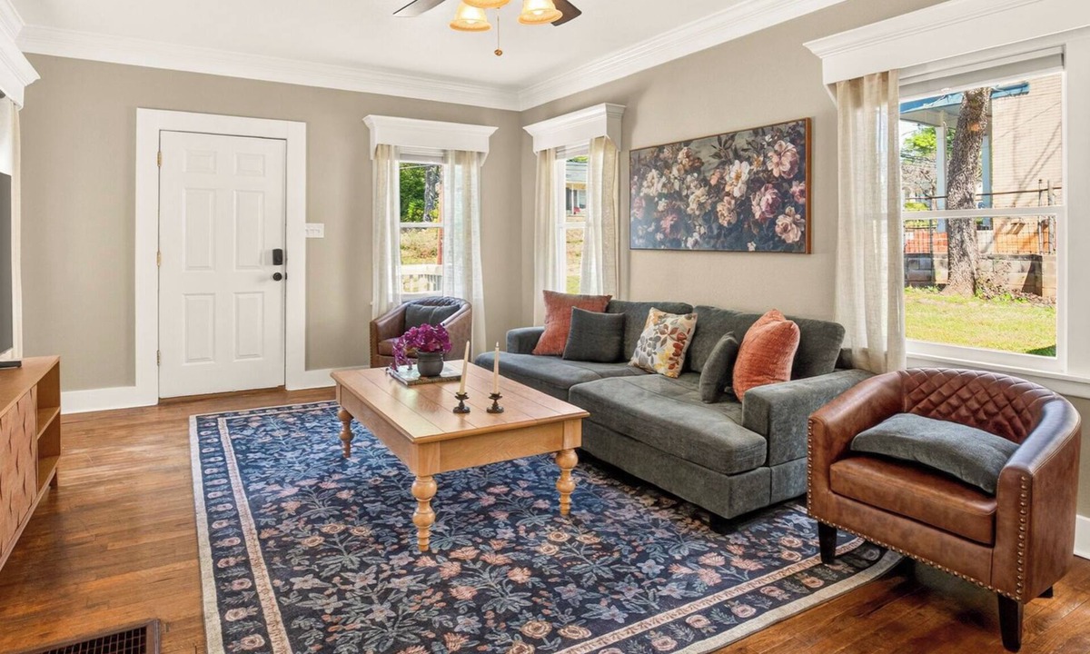 Tyler House | 1921 Craftsman Bungalow · Charnwood Historic District