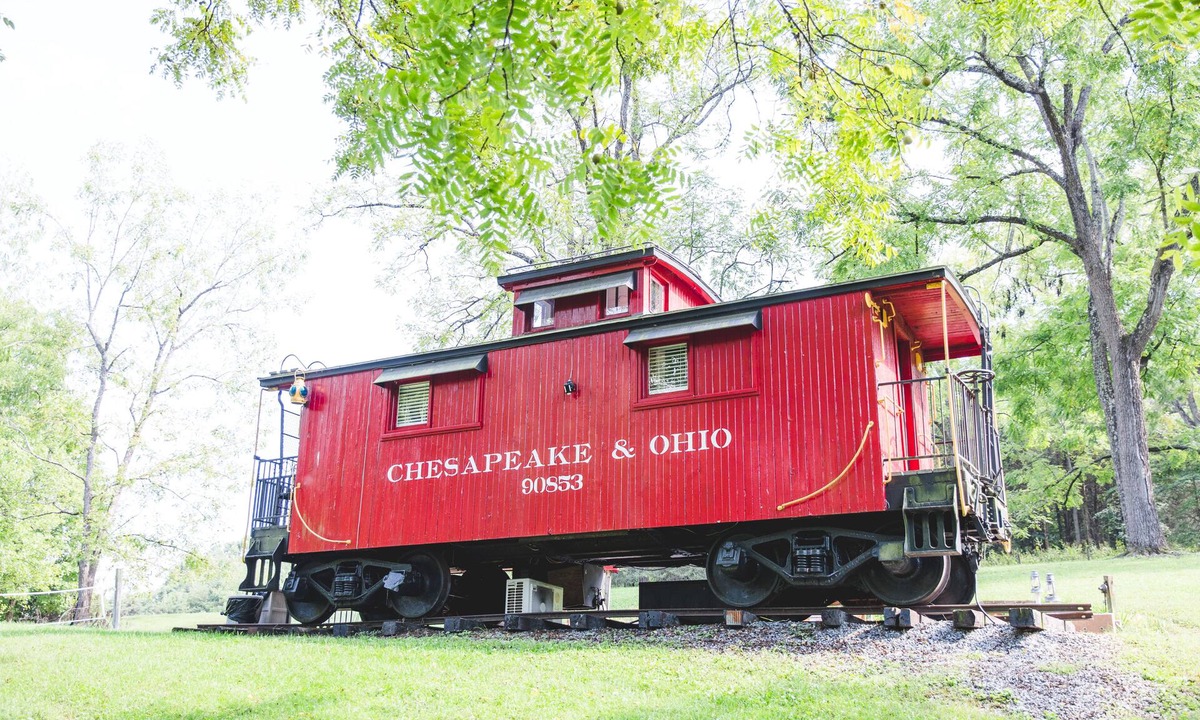 Natural Bridge House | 1926 C&O Guest Caboose