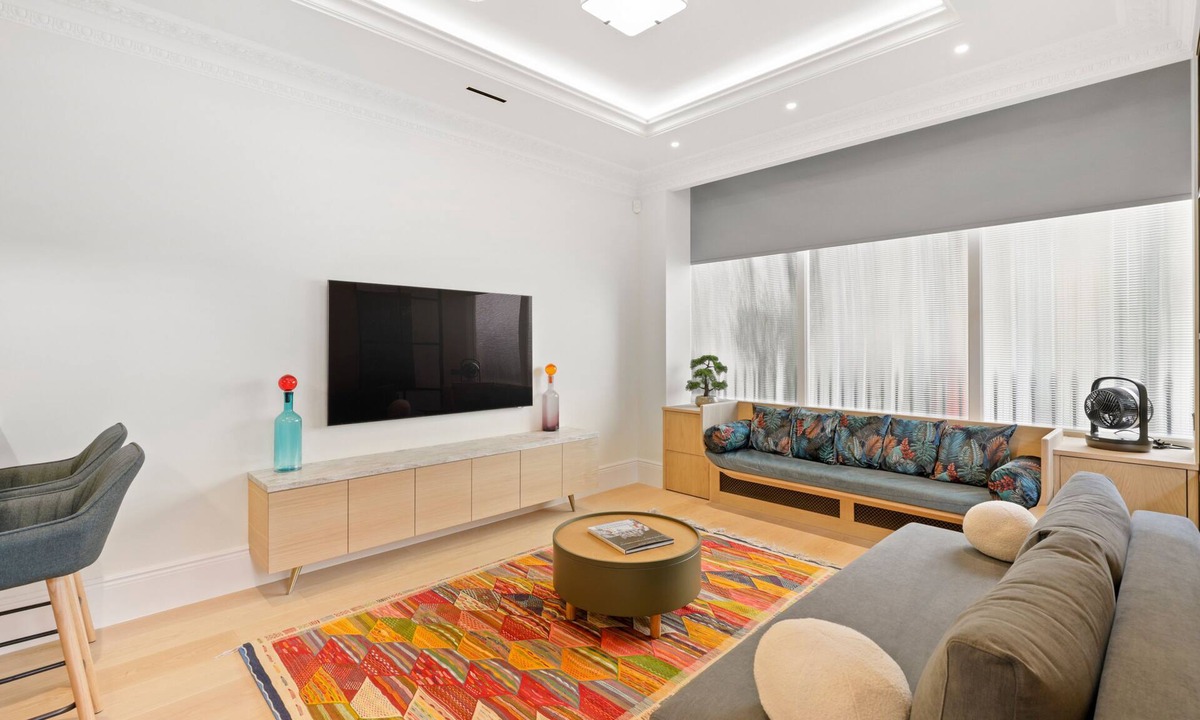 Paddington Apartment | 1Bed Ground Floor Flat in London