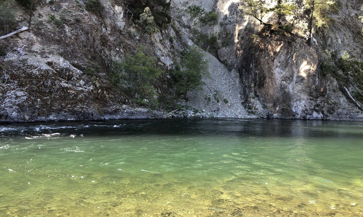 Big Bar Cabin | 1BR/1BA Trinity River Cabin - Salmon - w/Small Loft